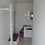 Ivan & Niko Appartement *