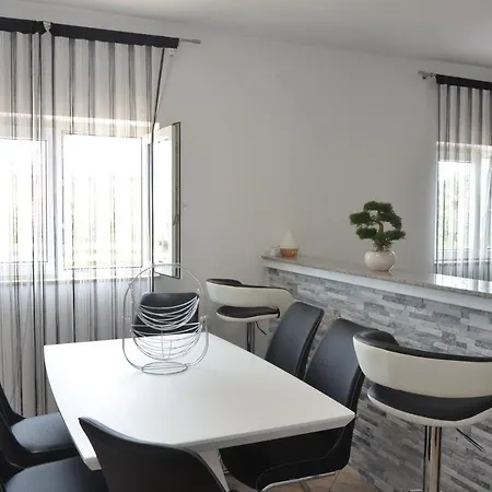 Ivan & Niko Šibenik