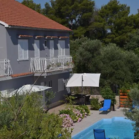 Appartement Ivan & Niko *