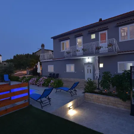 Ivan & Niko Appartement