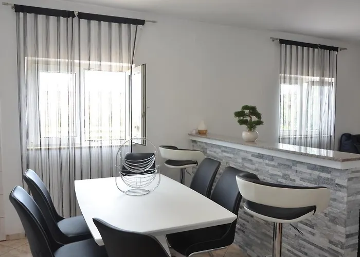 Ivan & Niko Шибеник