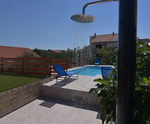 Ivan & Niko Lejlighed