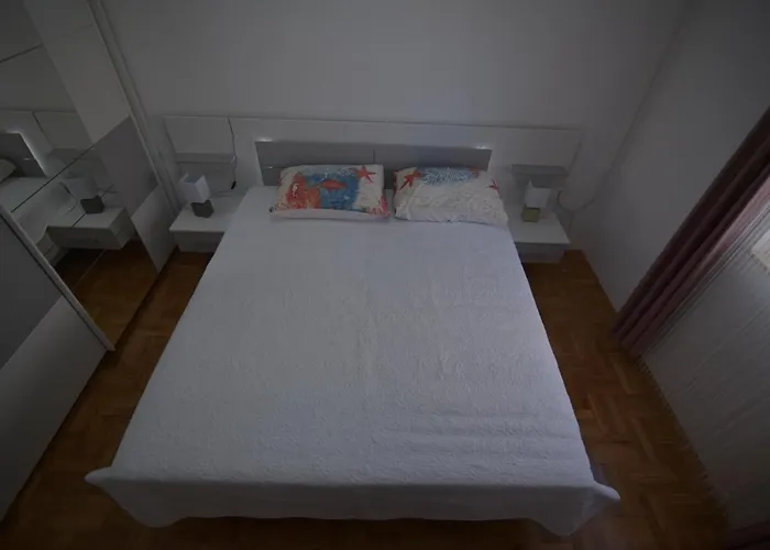 Ivan & Niko Lägenhet *